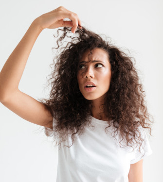 DIY ορός μαλλιών για ξηρά μαλλιά: Πείτε αντίο στο φριζάρισμα και γεια σε όμορφα, υγιή μαλλιά